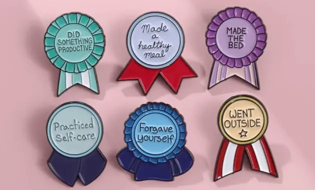 Award Lapel Pins & Recognition Pins Maker