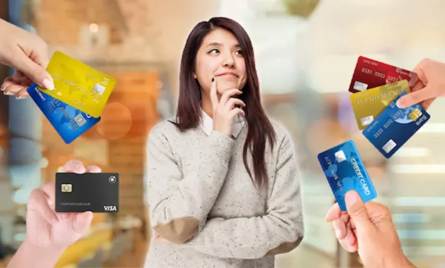 Key Things To Look For When Choosing Your First Credit Card
